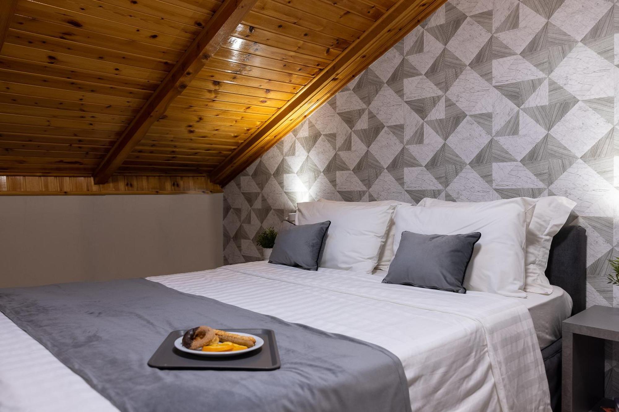 Nantin Hotel Янина Экстерьер фото