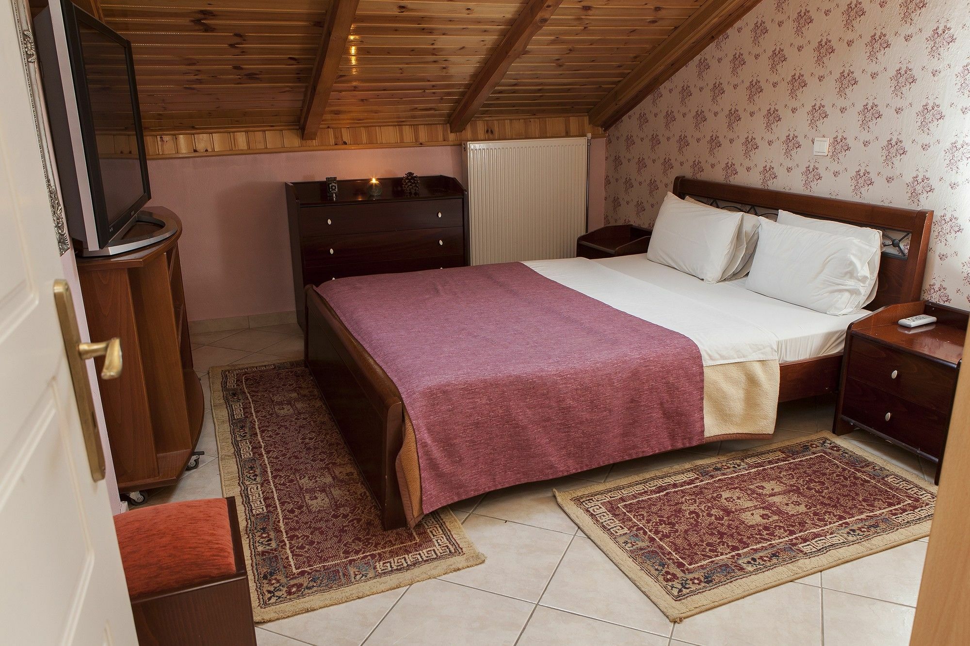 Nantin Hotel Янина Экстерьер фото